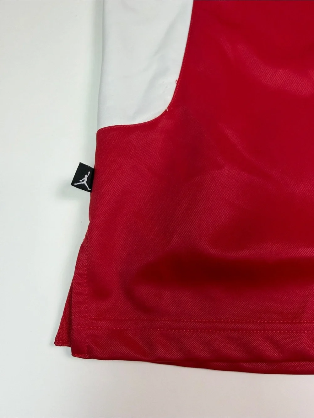 Nike Air Jordan Men’s XL Sleeveless Basketball Jersey Top Athletic Performance